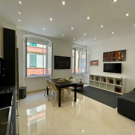 Heart Luxury In Centro Storico 아파트 *